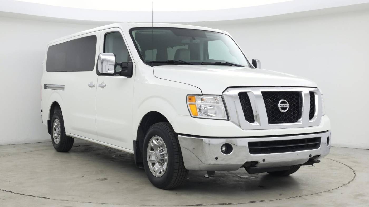 2018 Nissan NV Passenger NV3500 HD SL — Passenger Van — 39,131 mi — Inglewood, CA