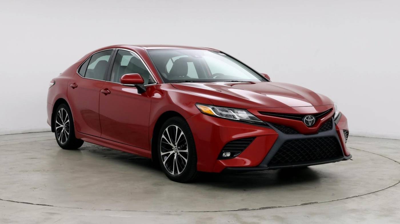 2020 Toyota Camry SE — Sedan — 19,459 mi — Raleigh, NC