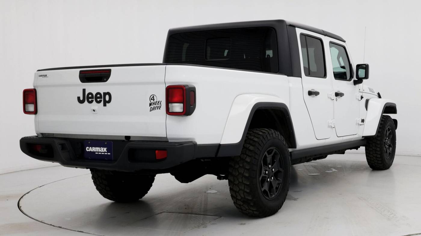 2021 Jeep Gladiator Willys — Pickup Truck — 24,636 mi — Madison, TN