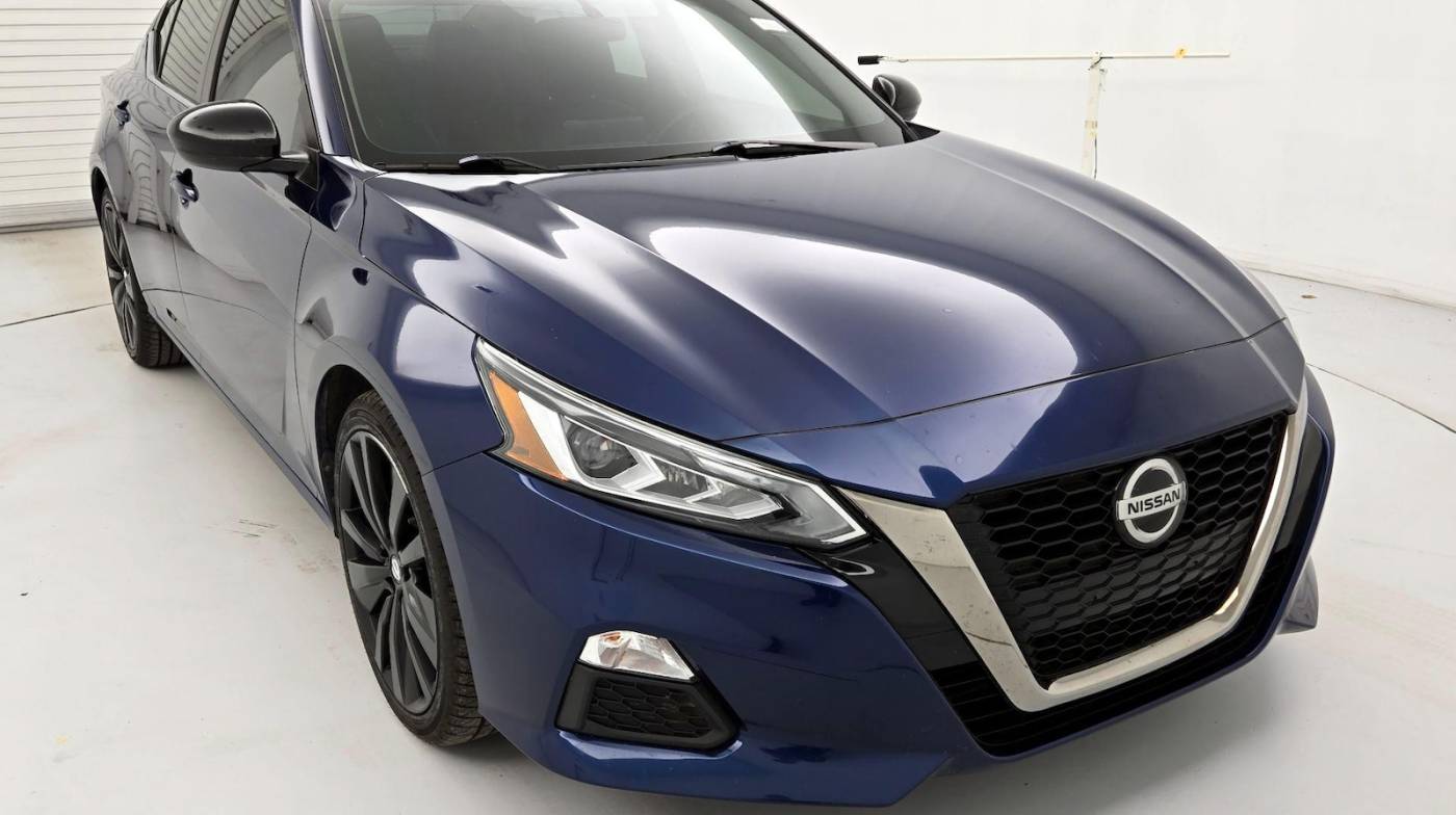 2019 Nissan Altima SR — Sedan — 107,205 mi — Madison, TN