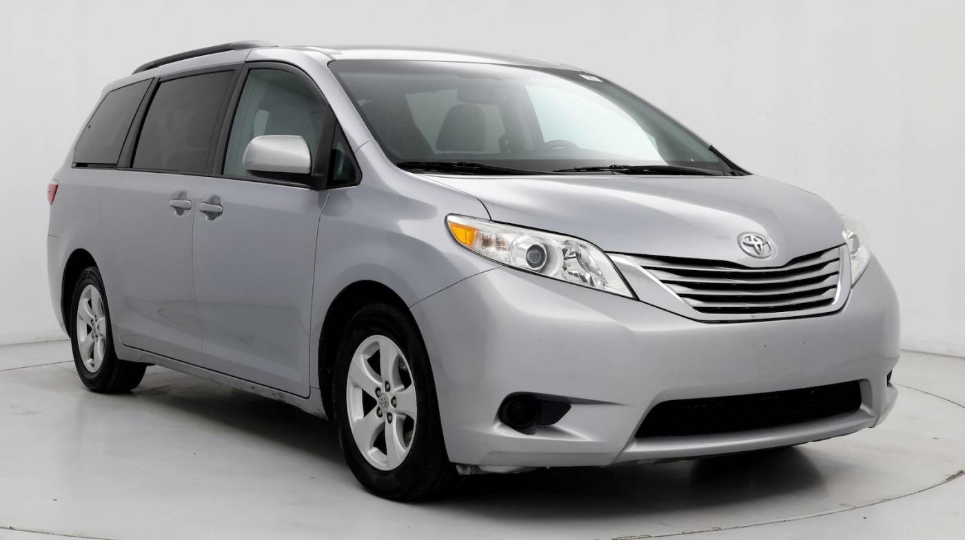 2015 Toyota Sienna LE — Minivan — 94,444 mi — Madison, TN