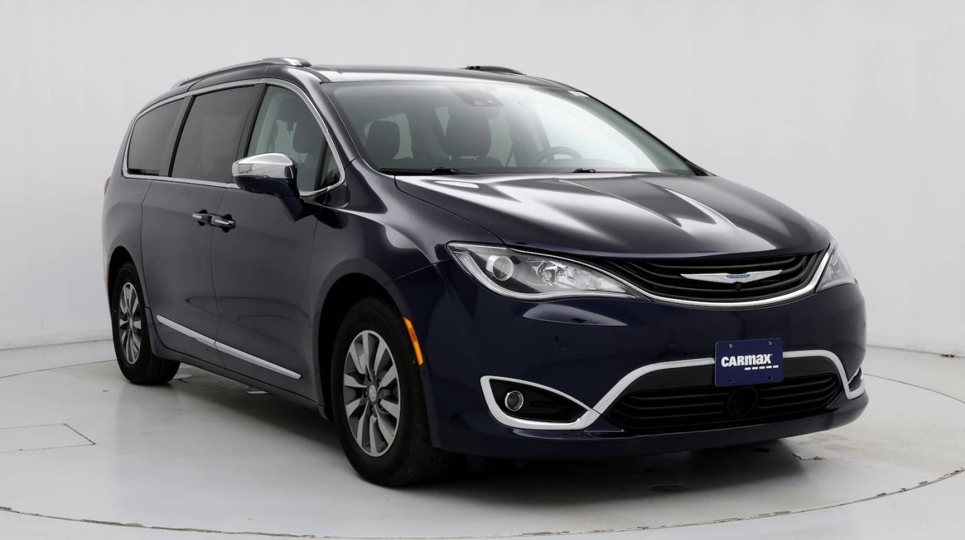 2019 Chrysler Pacifica Hybrid Limited — Minivan — 58,710 mi — Madison, TN