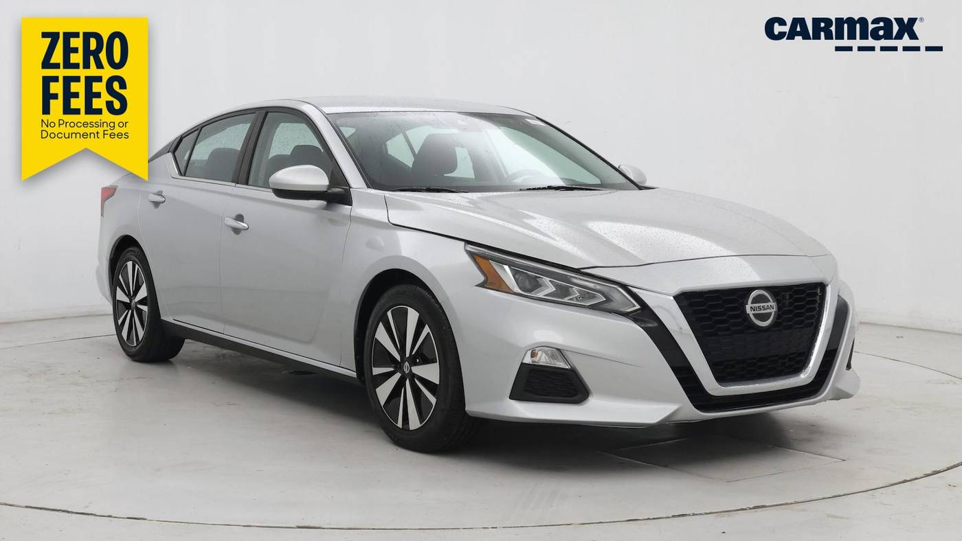 2022 Nissan Altima SV