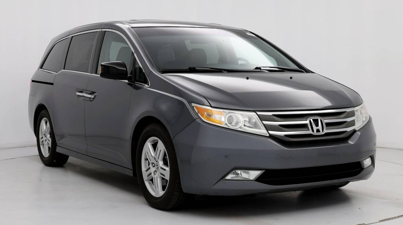 2013 Honda Odyssey Touring — Minivan — 124,041 mi — Madison, TN