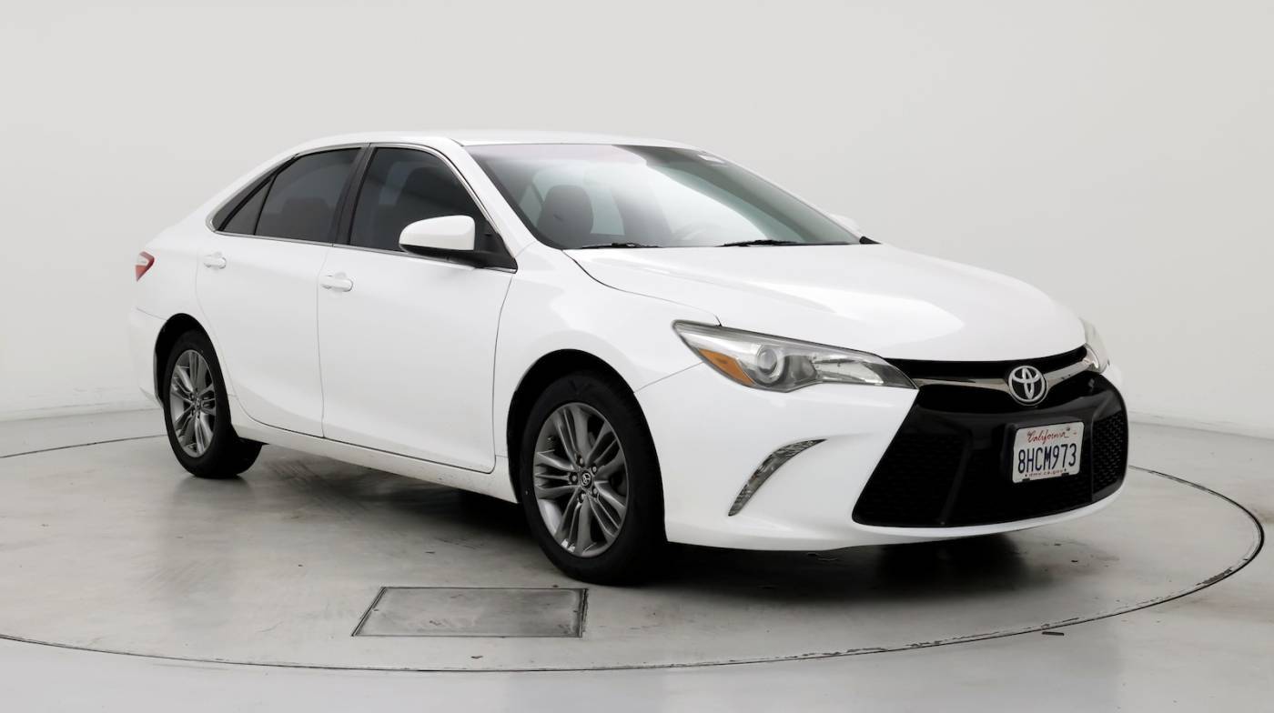 2016 Toyota Camry SE — Sedan — 85,461 mi — Riverside, CA