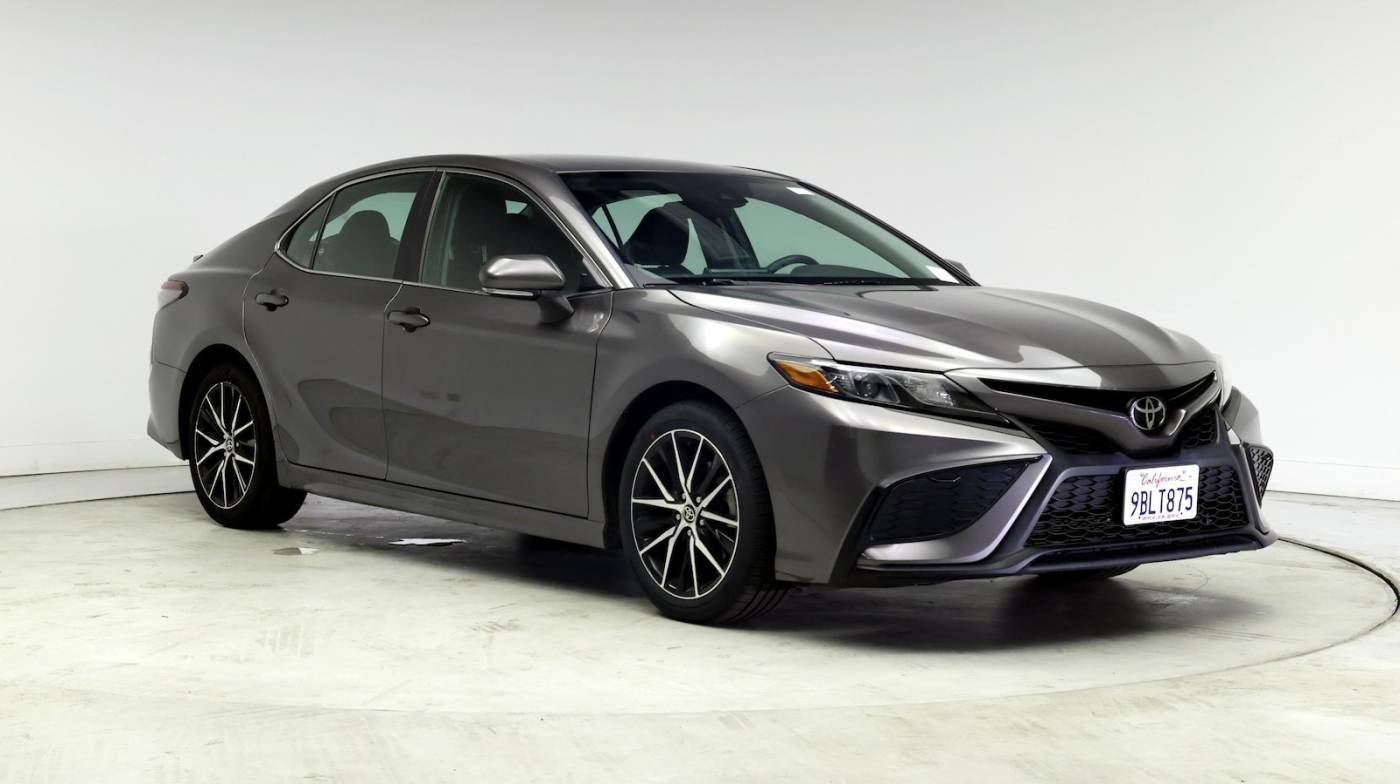 2022 Toyota Camry SE — Sedan — 29,091 mi — Riverside, CA
