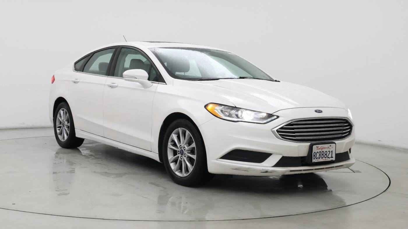 2017 Ford Fusion SE — Sedan — 71,753 mi — Riverside, CA