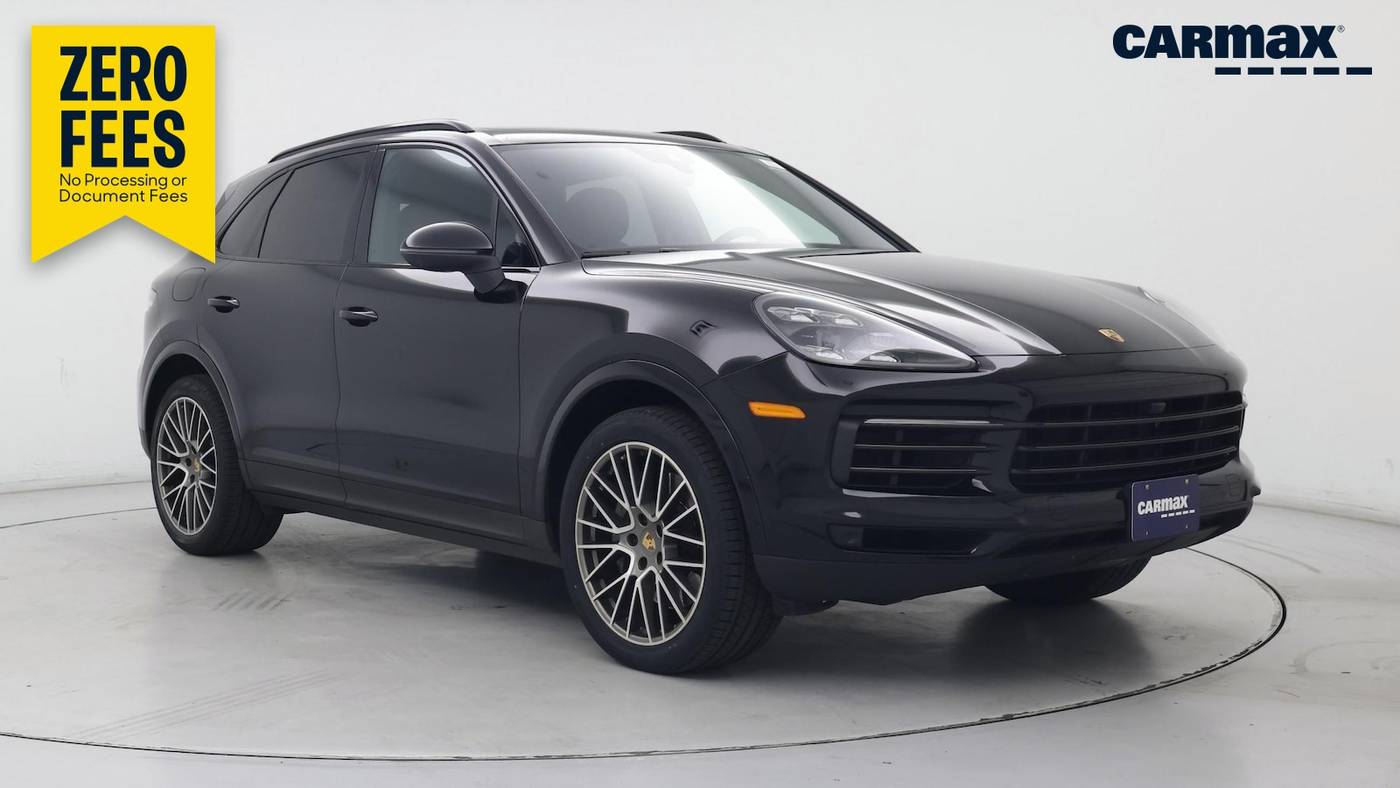 2023 Porsche Cayenne S Platinum Edition