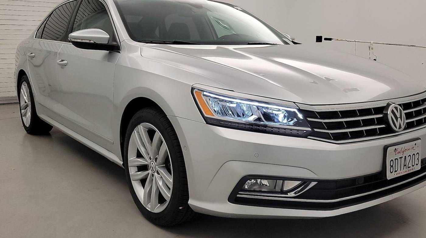 2018 Volkswagen Passat 2.0T SEL Premium — Sedan — 42,860 mi — Riverside, CA