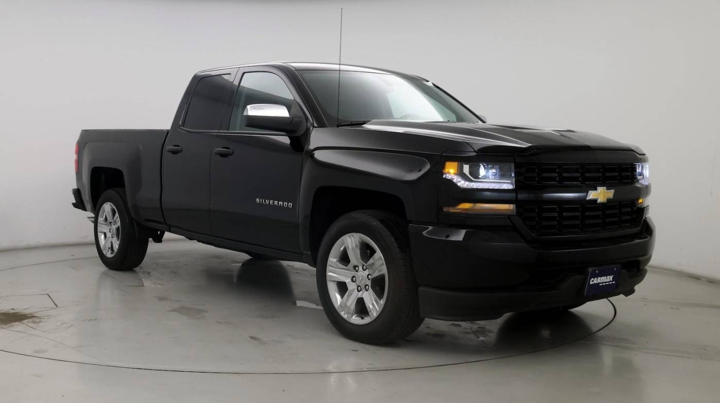 2017 Chevrolet Silverado 1500 Custom — Pickup Truck — 545 mi — Riverside, CA