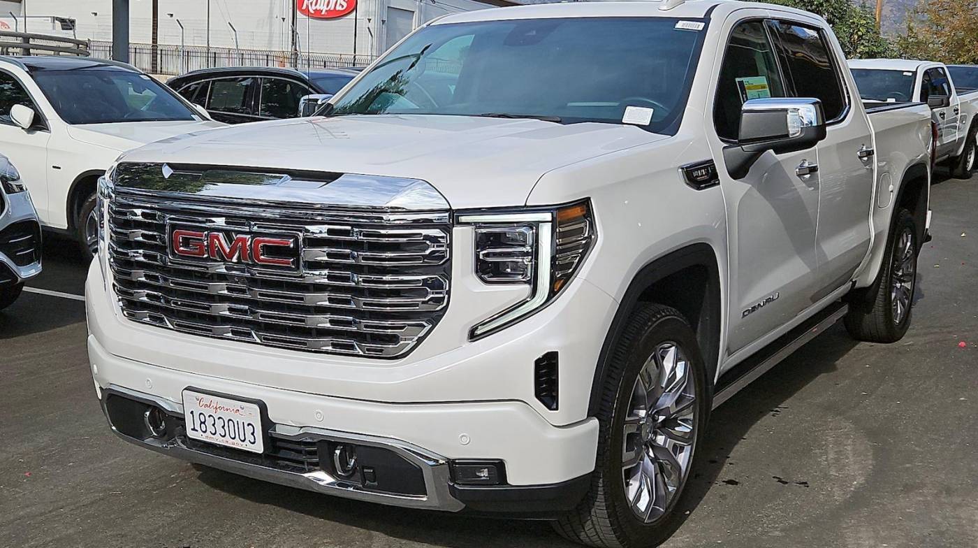 2023 GMC Sierra 1500 Denali — Pickup Truck — 16,688 mi — Riverside, CA