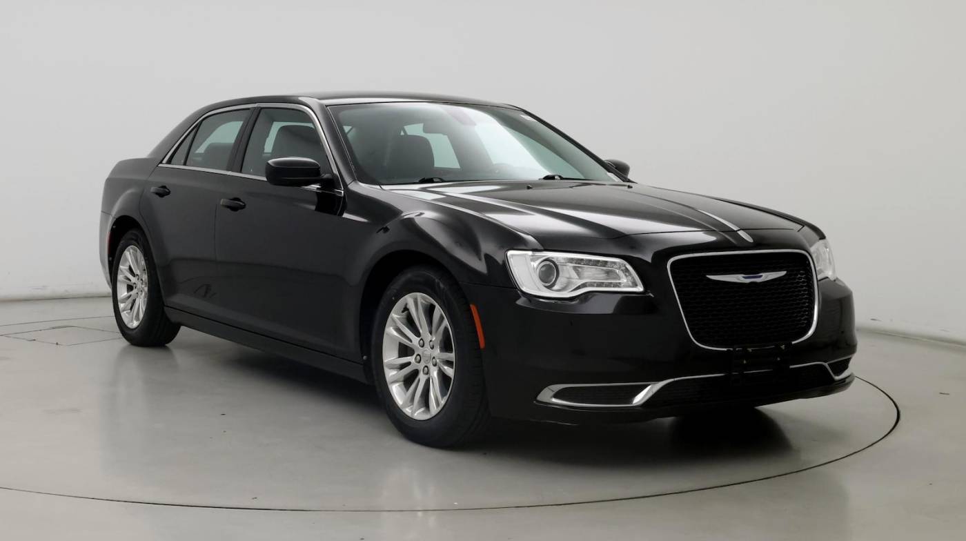 2017 Chrysler 300 Limited — Sedan — 81,032 mi — Riverside, CA