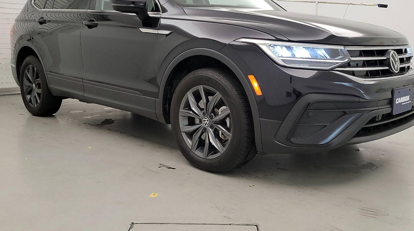 2023 Volkswagen Tiguan SE — SUV — 31,808 mi — Riverside, CA