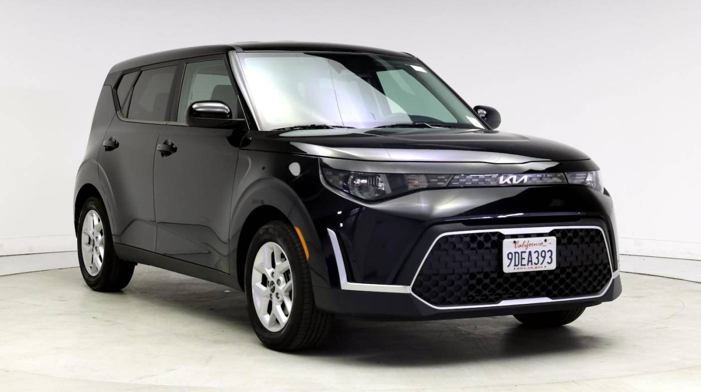 2023 Kia Soul S — Hatchback — 22,757 mi — Riverside, CA