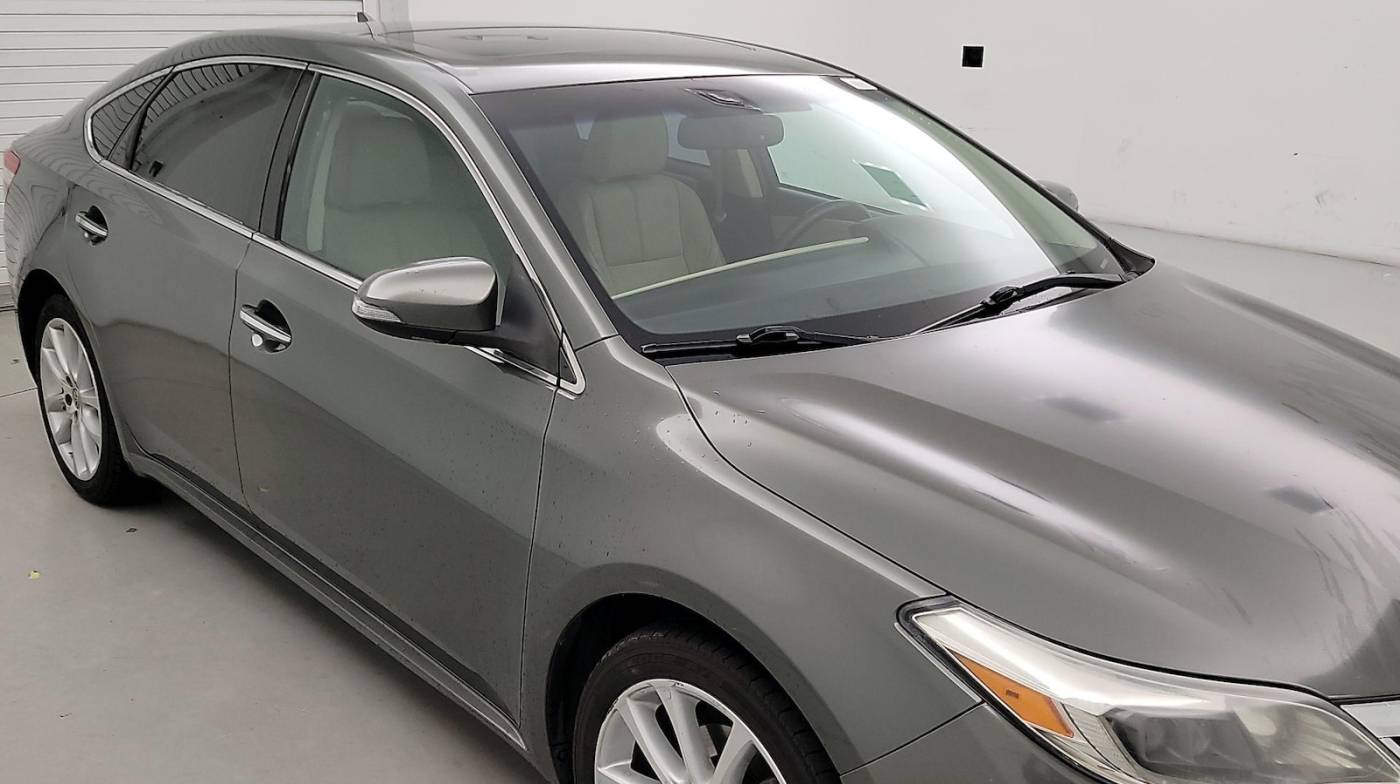 2013 Toyota Avalon Limited — Sedan — 94,408 mi — Riverside, CA