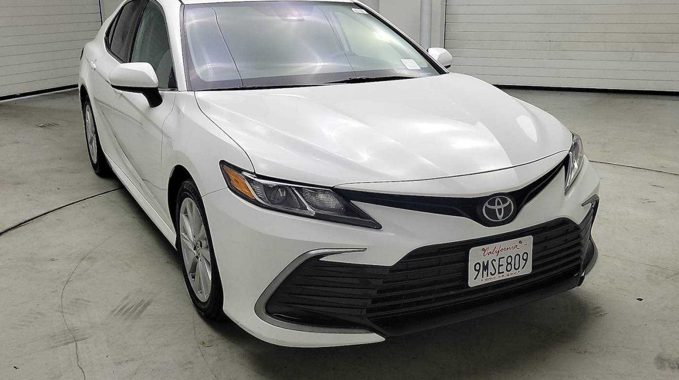 2023 Toyota Camry LE — Sedan — 29,699 mi — Riverside, CA