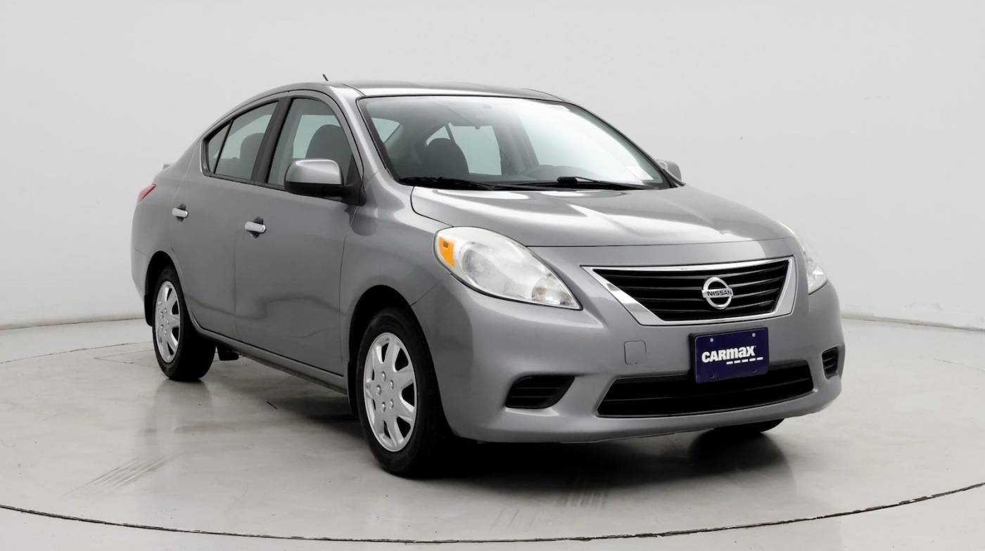 2013 Nissan Versa SV — Sedan — 61,017 mi — Roseville, CA