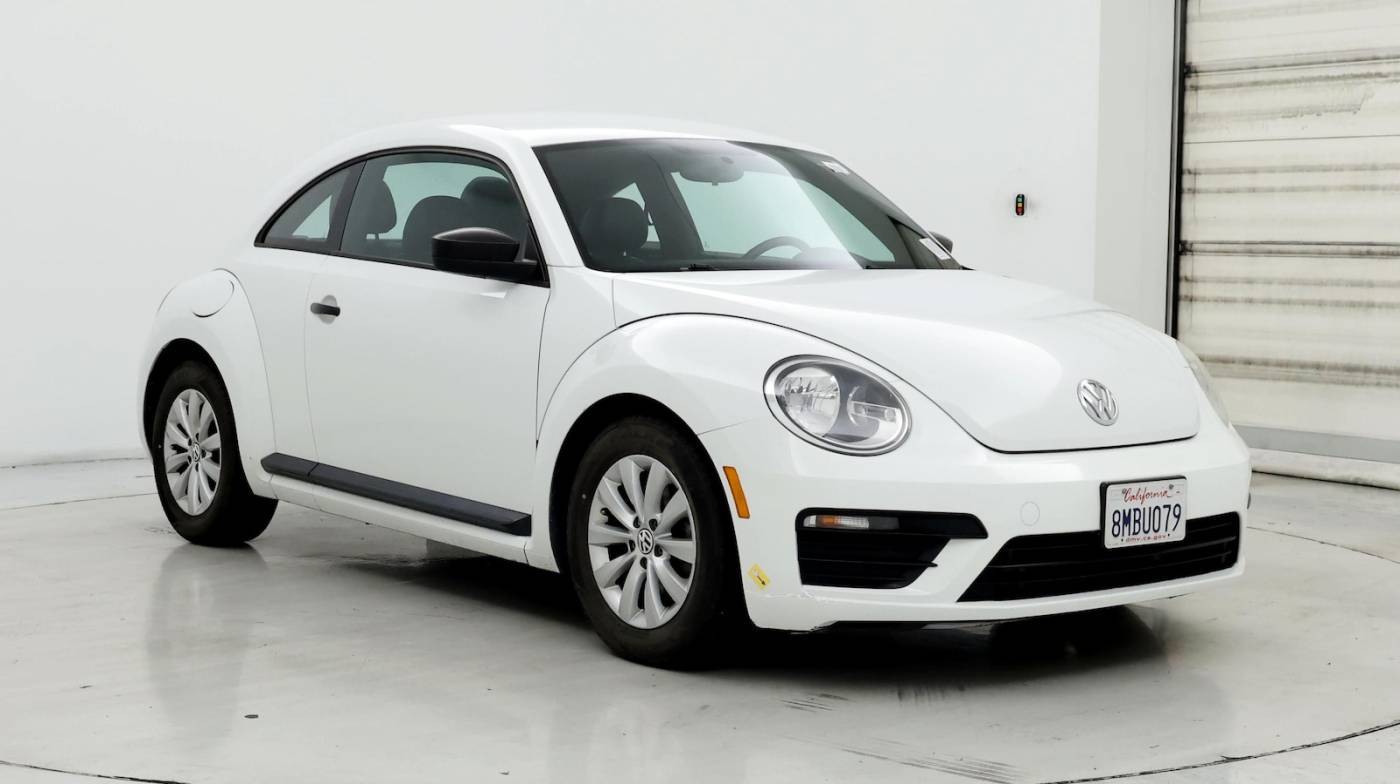 2017 Volkswagen Beetle 1.8T Classic — Coupe — 98,288 mi — Roseville, CA