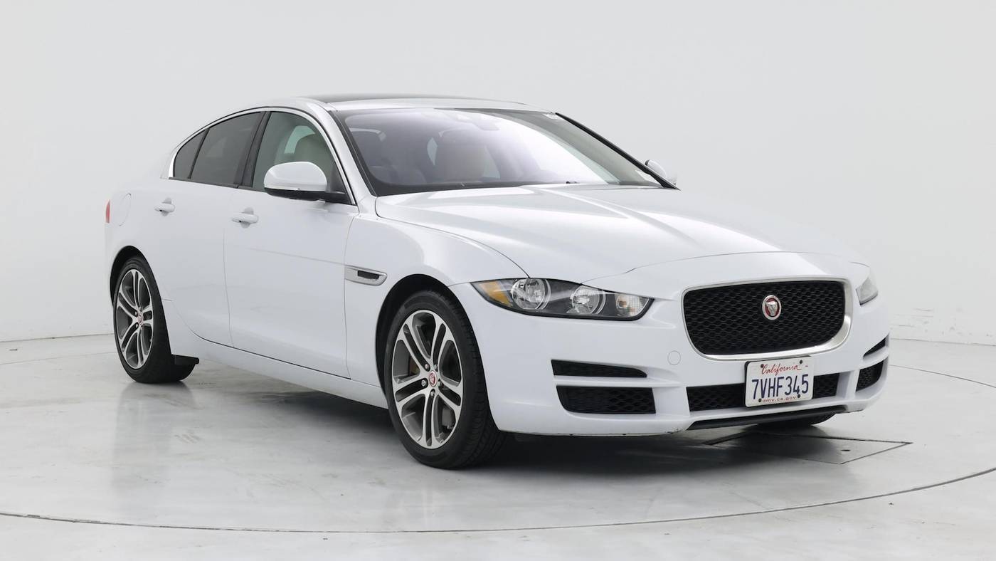 2017 Jaguar XE