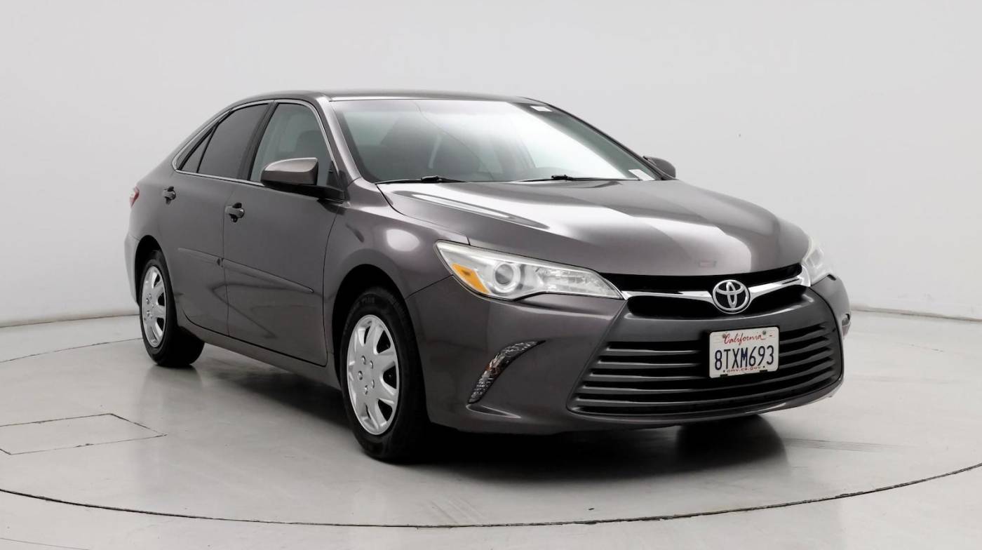 2017 Toyota Camry LE — Sedan — 118,430 mi — Roseville, CA