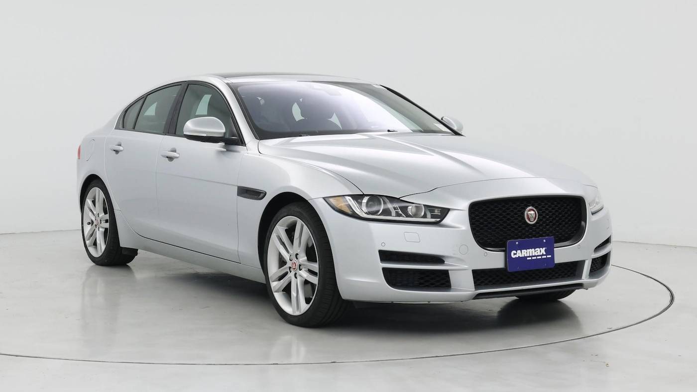 2017 Jaguar XE