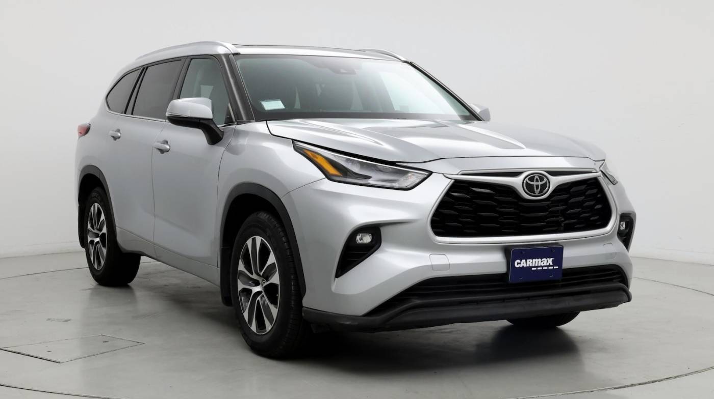 2021 Toyota Highlander XLE — SUV — 28,010 mi — Roseville, CA