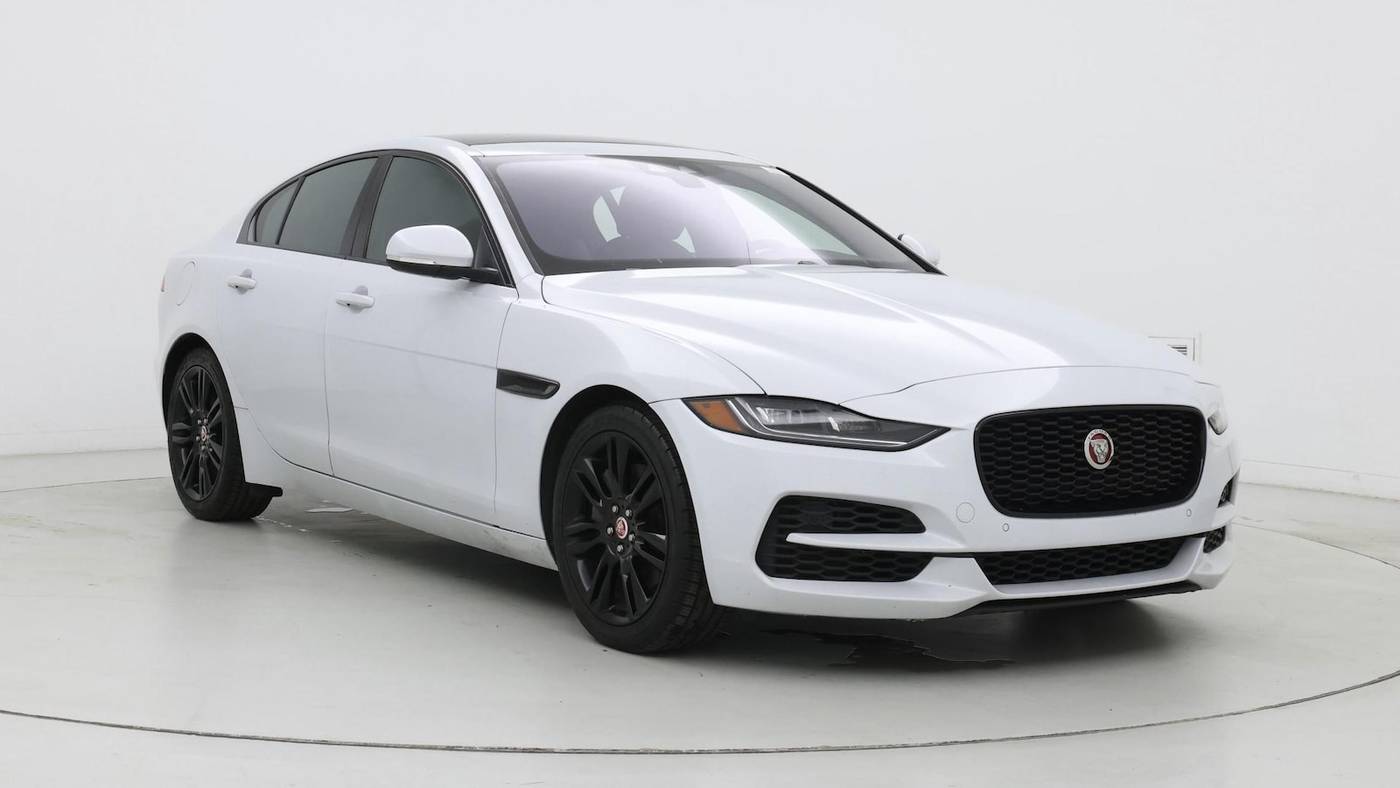 2020 Jaguar XE
