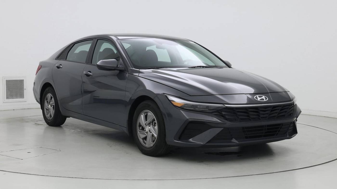 2025 Hyundai Elantra SE — Sedan — 24,016 mi — Roswell, GA