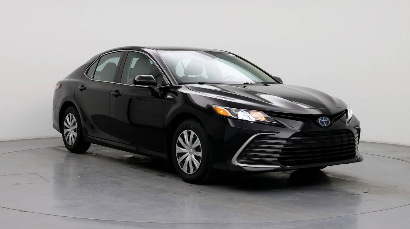 2022 Toyota Camry Hybrid LE — Sedan — 56,443 mi — Roswell, GA
