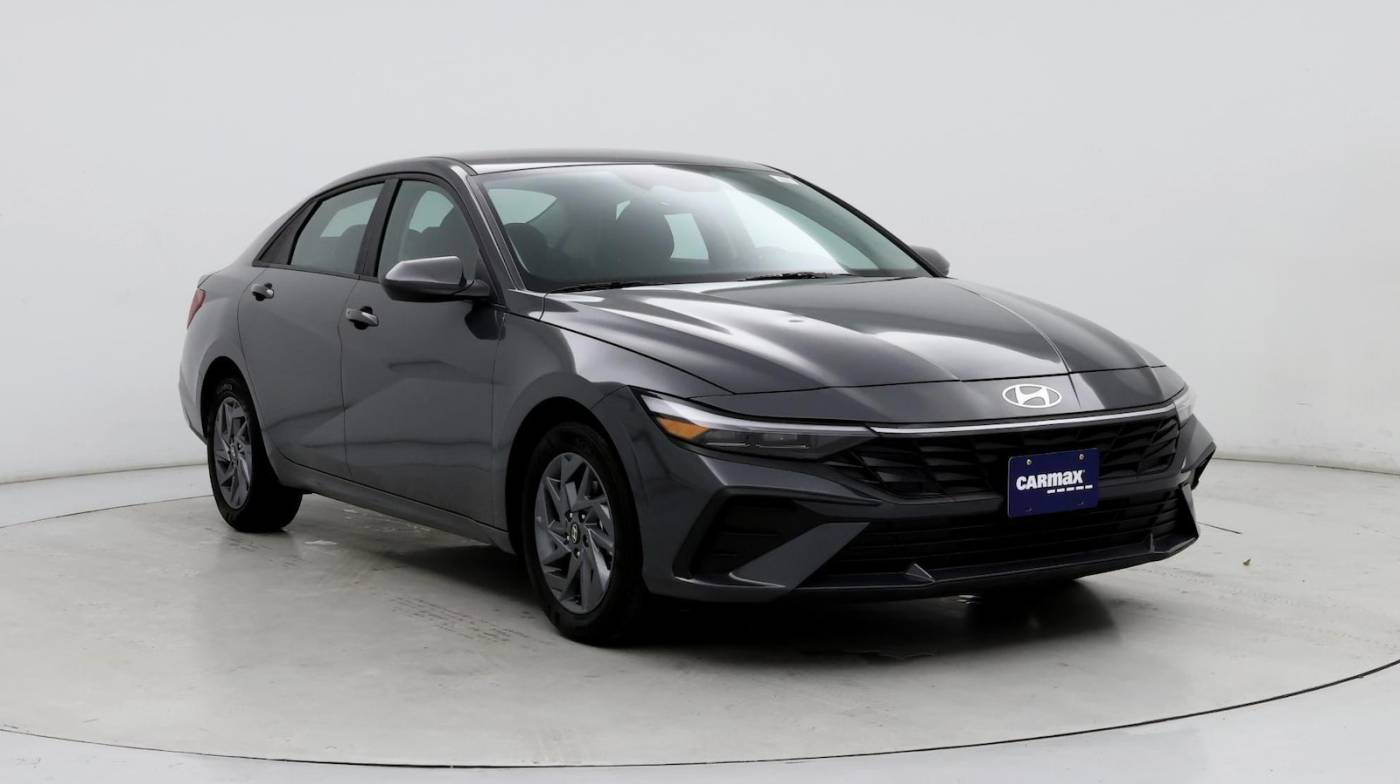 2024 Hyundai Elantra Hybrid Blue — Sedan — 4,084 mi — South Jordan, UT