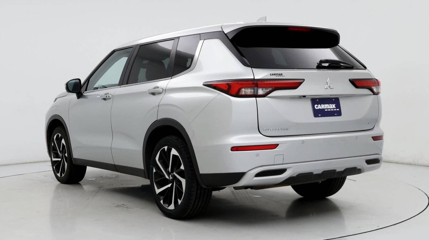 2023 Mitsubishi Outlander SE — SUV — 26,374 mi — South Jordan, UT