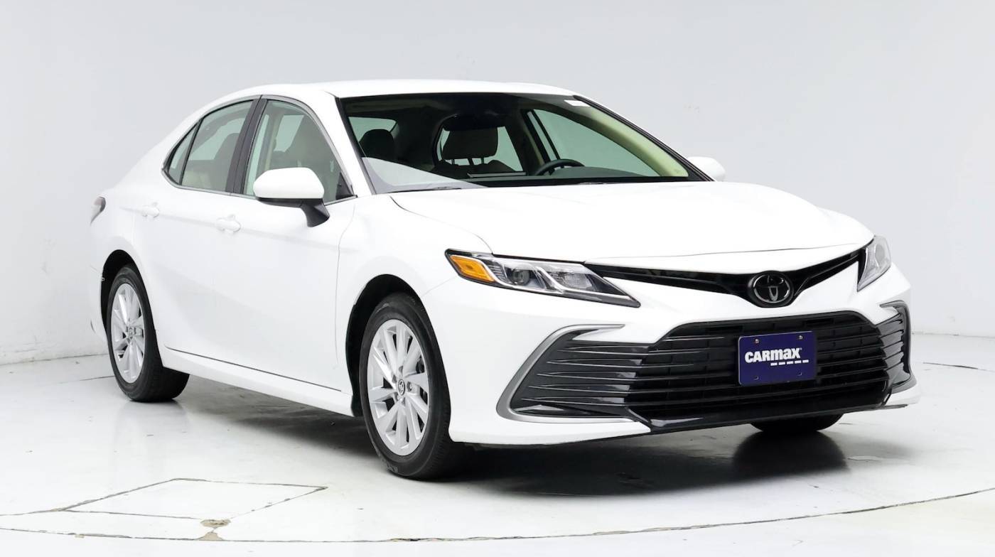 2024 Toyota Camry LE — Sedan — 13,867 mi — San Antonio, TX
