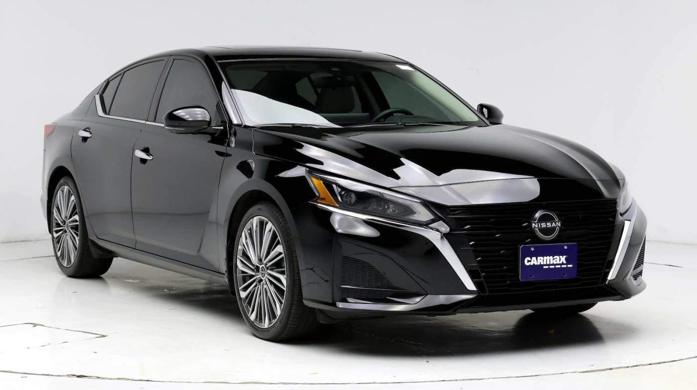 2023 Nissan Altima SL — Sedan — 5,396 mi — San Antonio, TX