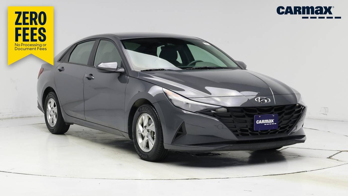 2023 Hyundai Elantra SE