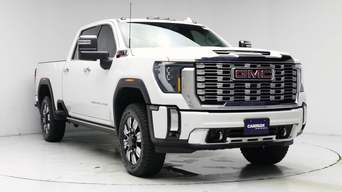 2024 GMC Sierra 2500HD Denali — Pickup Truck — 45,004 mi — San Antonio, TX