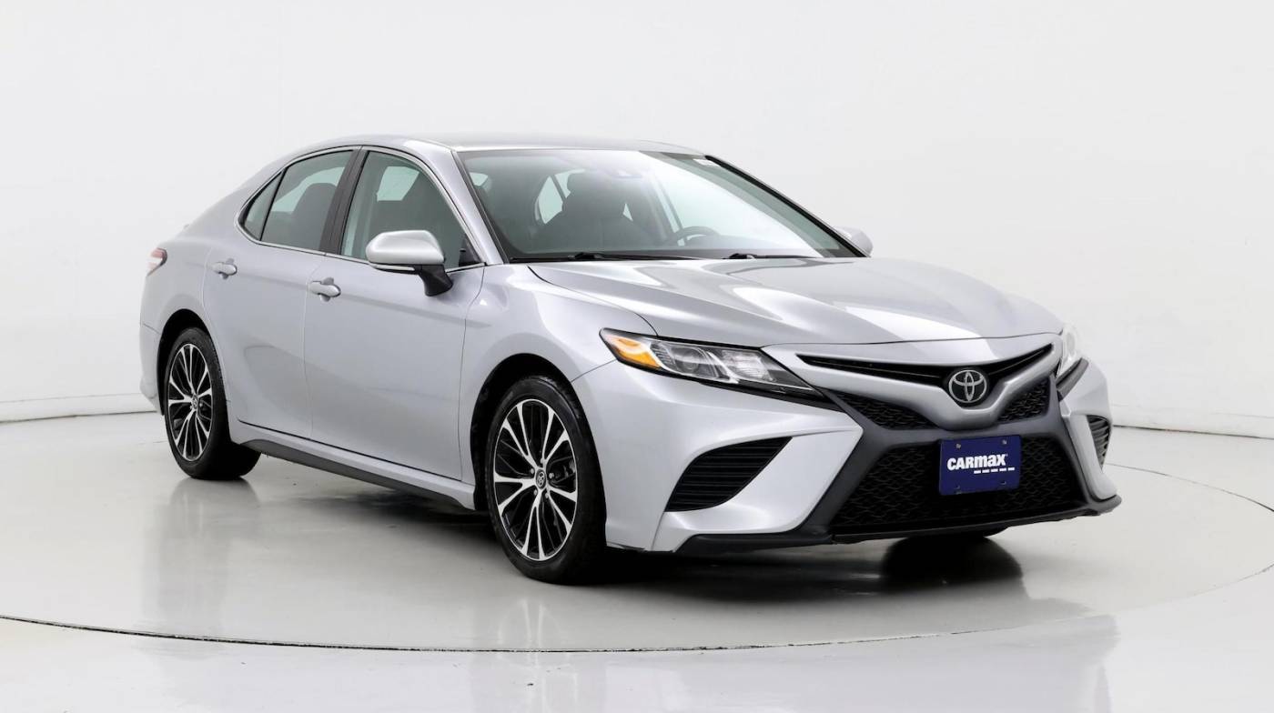 2020 Toyota Camry SE — Sedan — 35,299 mi — San Antonio, TX