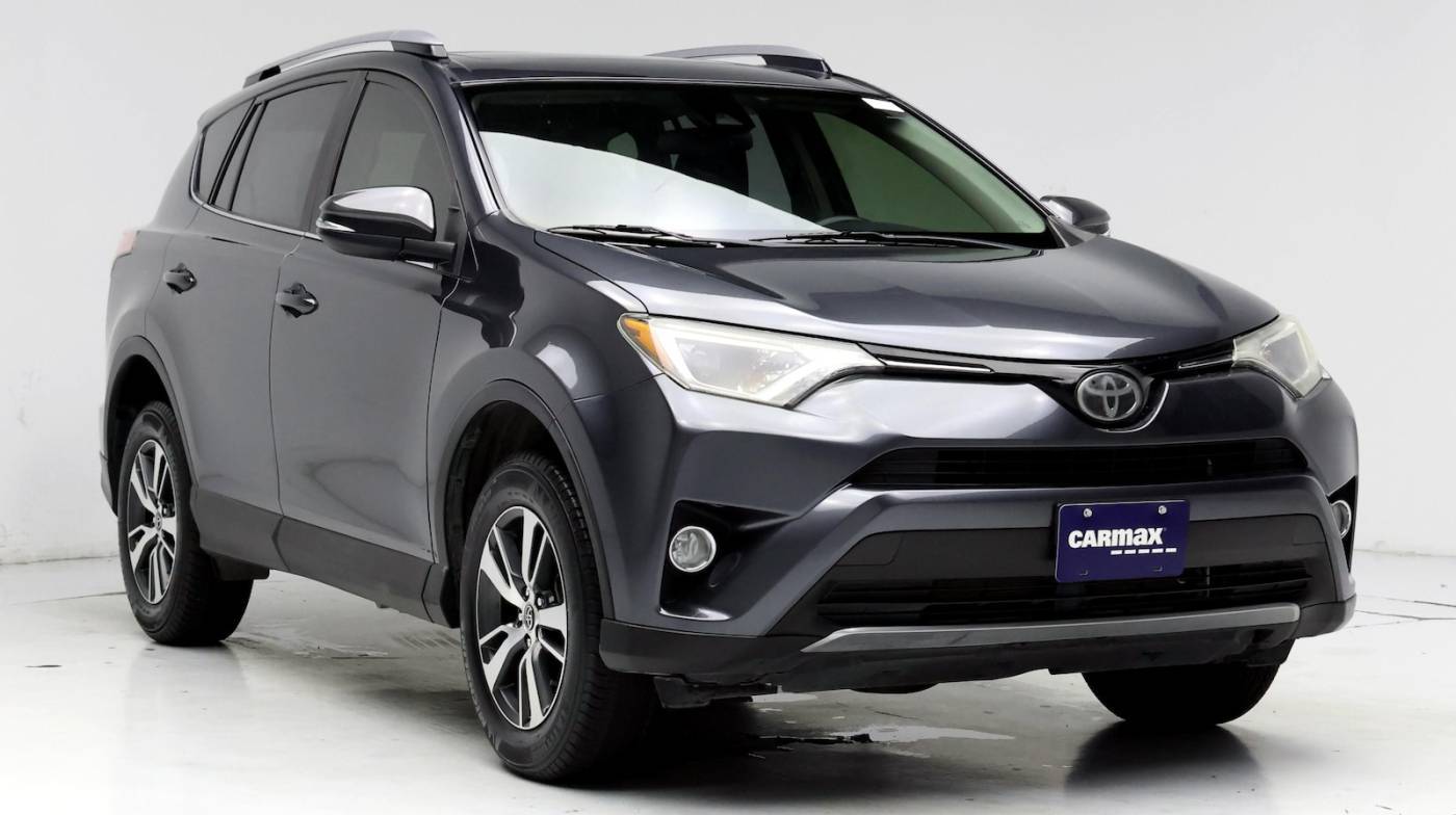 2018 Toyota RAV4 XLE — SUV — 21,198 mi — San Antonio, TX