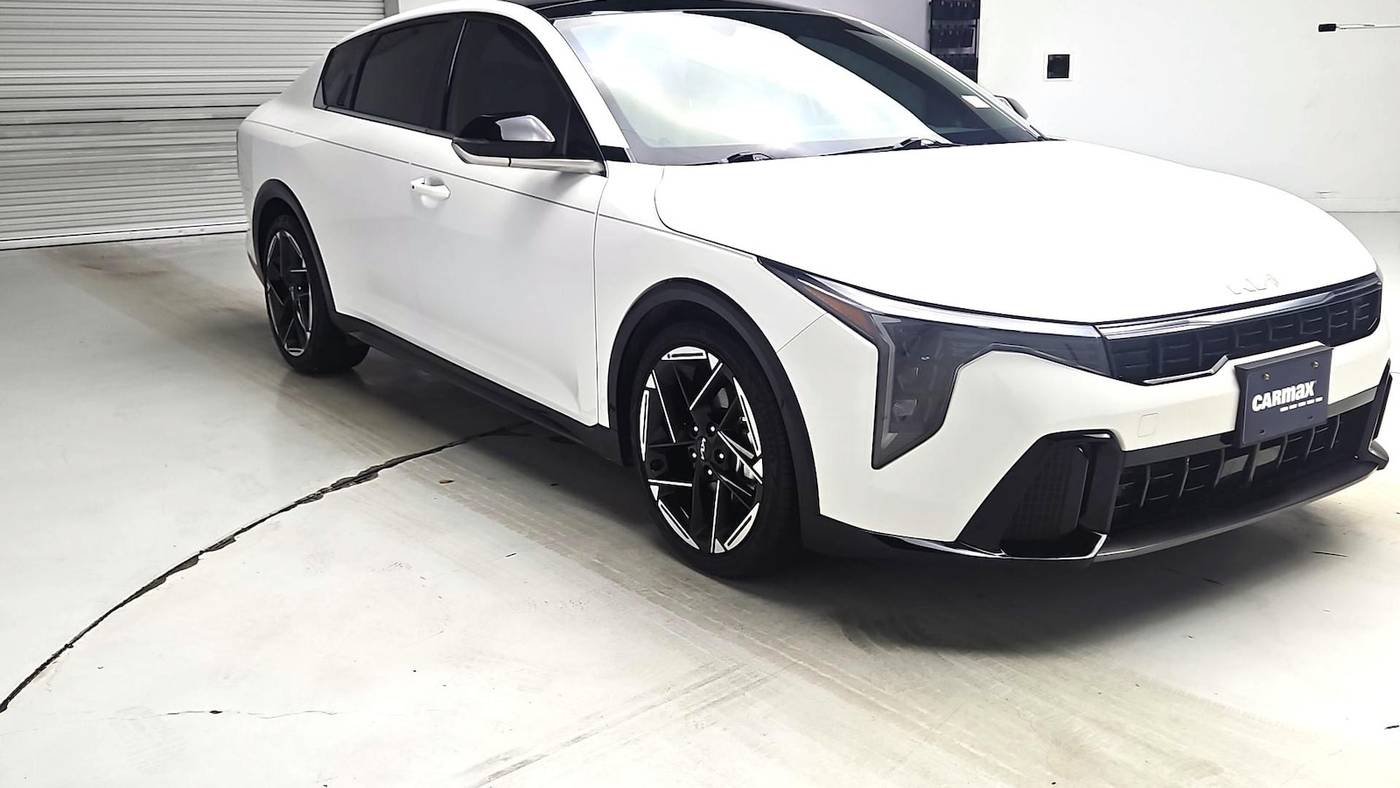 2025 Kia K4 GT-Line — Sedan — 3,415 mi — San Antonio, TX