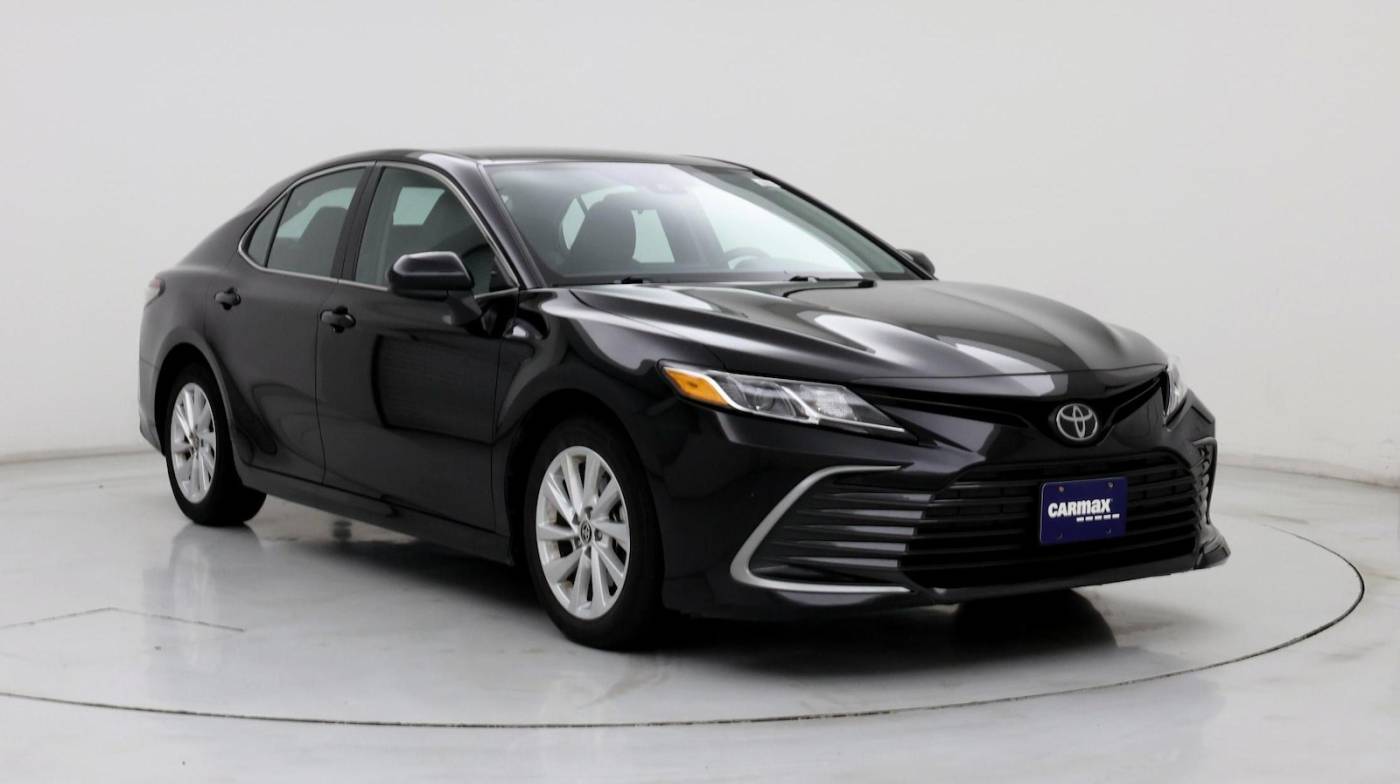 2024 Toyota Camry LE — Sedan — 18,398 mi — San Antonio, TX
