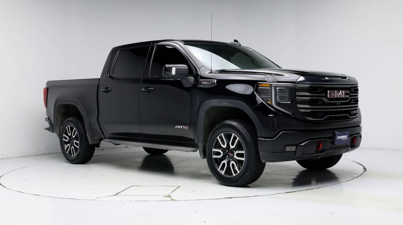 2024 GMC Sierra 1500 AT4 — Pickup Truck — 35,432 mi — San Antonio, TX