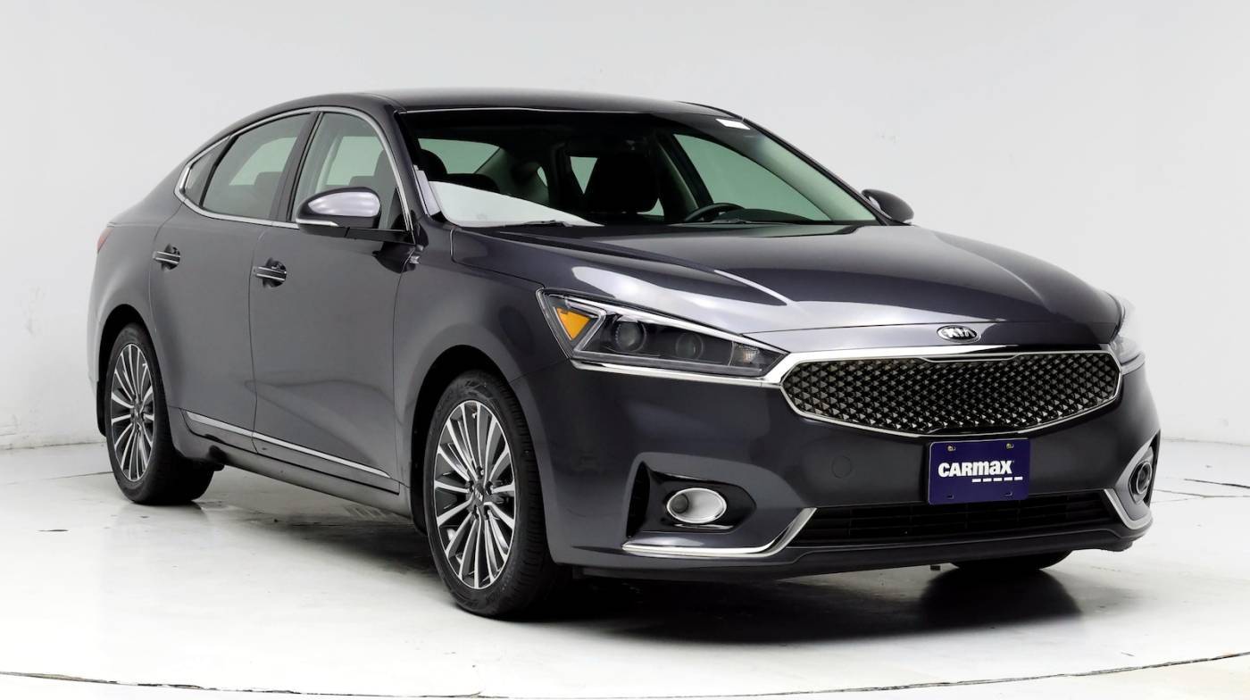 2019 Kia Cadenza Premium — Sedan — 21,329 mi — San Antonio, TX