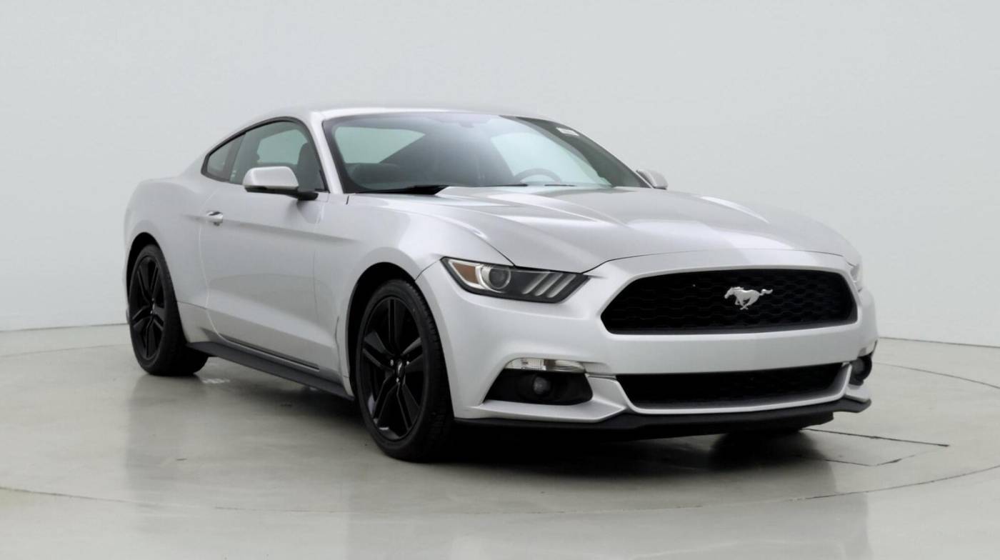 2016 Ford Mustang EcoBoost Premium — Coupe — 69,251 mi — Sanford, FL