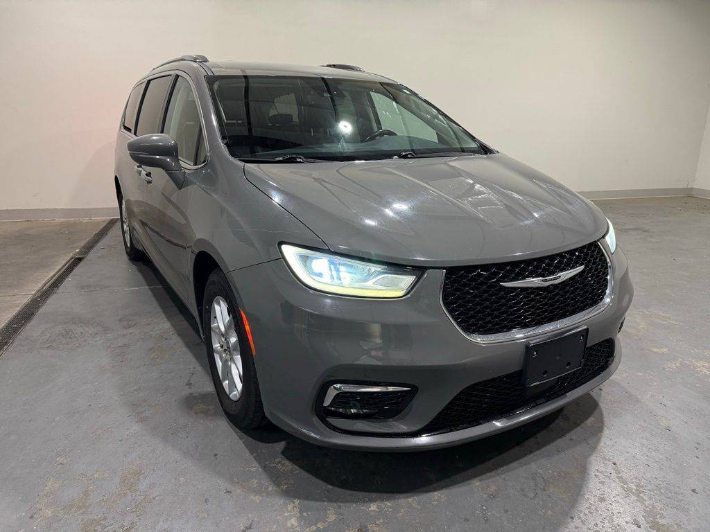 2021 Chrysler Pacifica Touring L — Minivan — 111,333 mi — Andalusia, AL