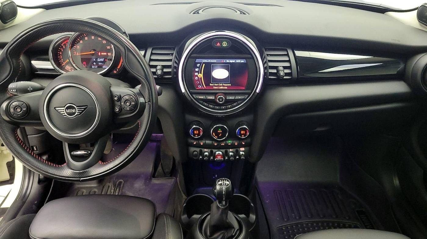 2019 MINI Hardtop Cooper S — Hatchback — 36,167 mi — Schaumburg, IL