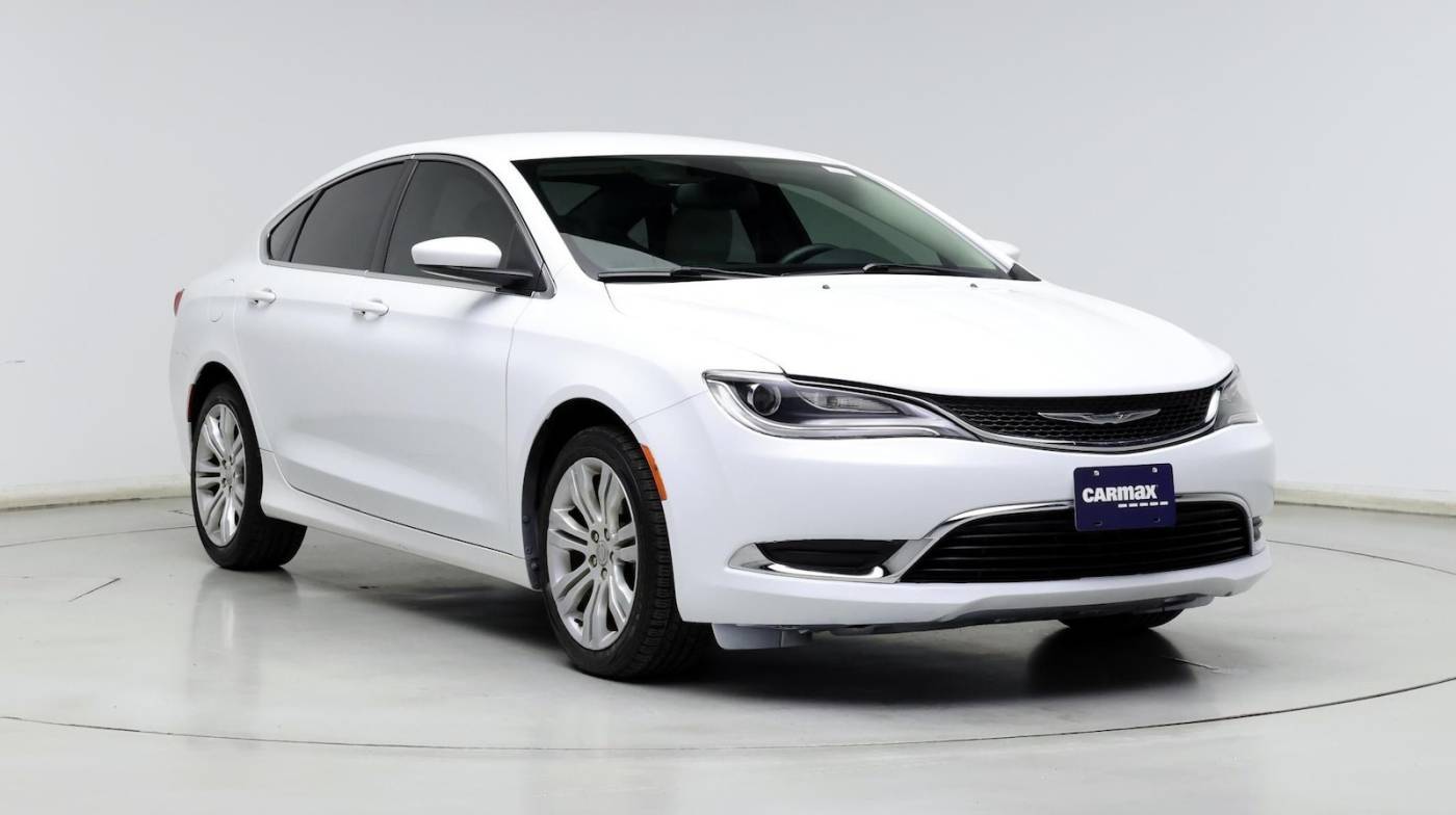 2015 Chrysler 200 Limited — Sedan — 80,053 mi — Schaumburg, IL