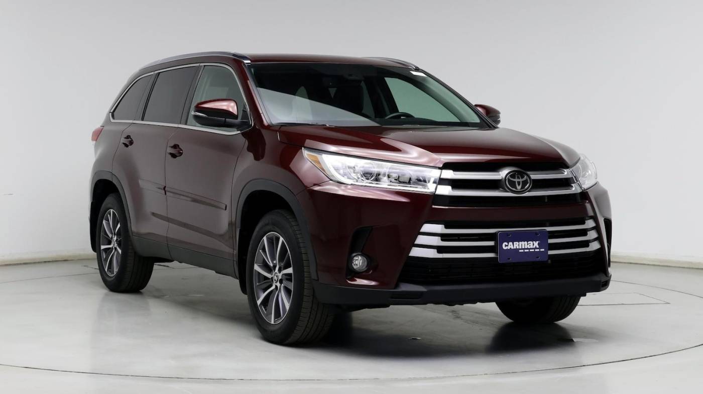 2019 Toyota Highlander XLE — SUV — 47,715 mi — Schaumburg, IL