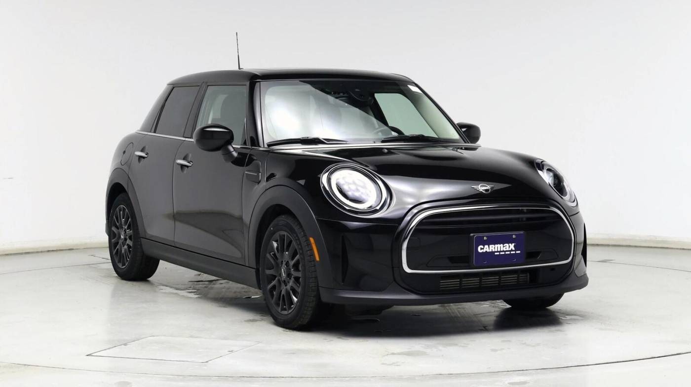 2022 MINI Hardtop Cooper — Hatchback — 29,635 mi — Schaumburg, IL