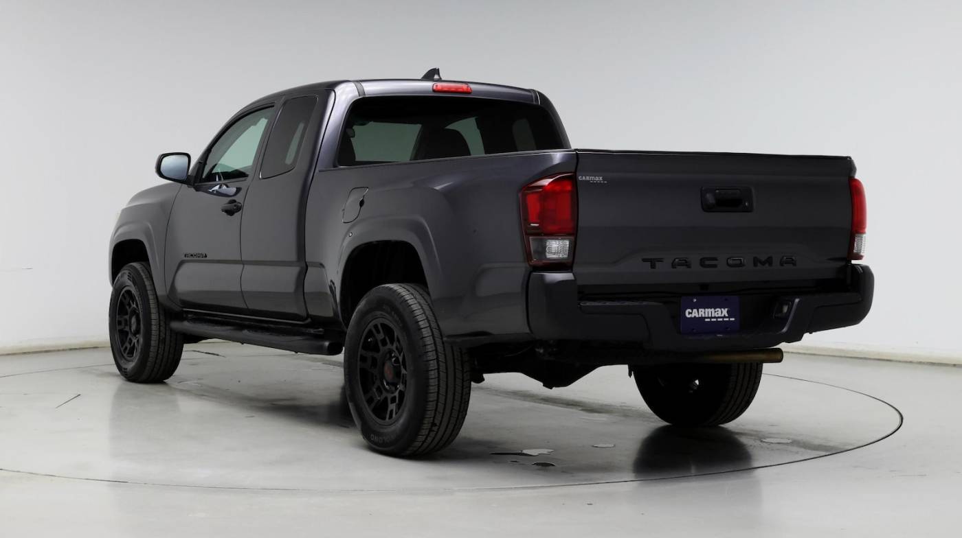 2020 Toyota Tacoma SR — Pickup Truck — 28,734 mi — Schaumburg, IL