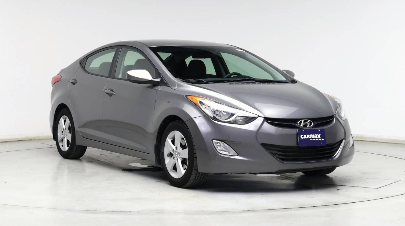 2013 Hyundai Elantra GLS — Sedan — 100,710 mi — Schaumburg, IL