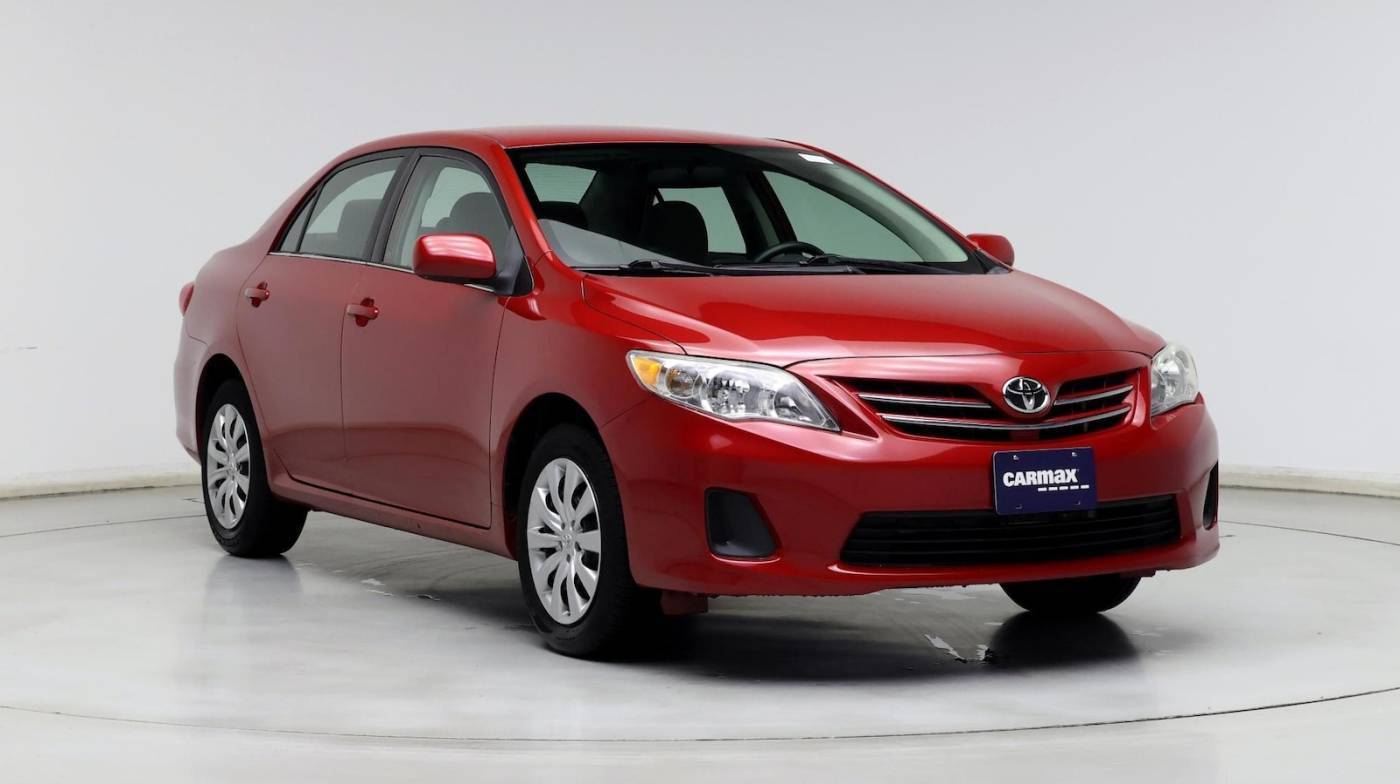 2013 Toyota Corolla LE — Sedan — 127,517 mi — Schaumburg, IL